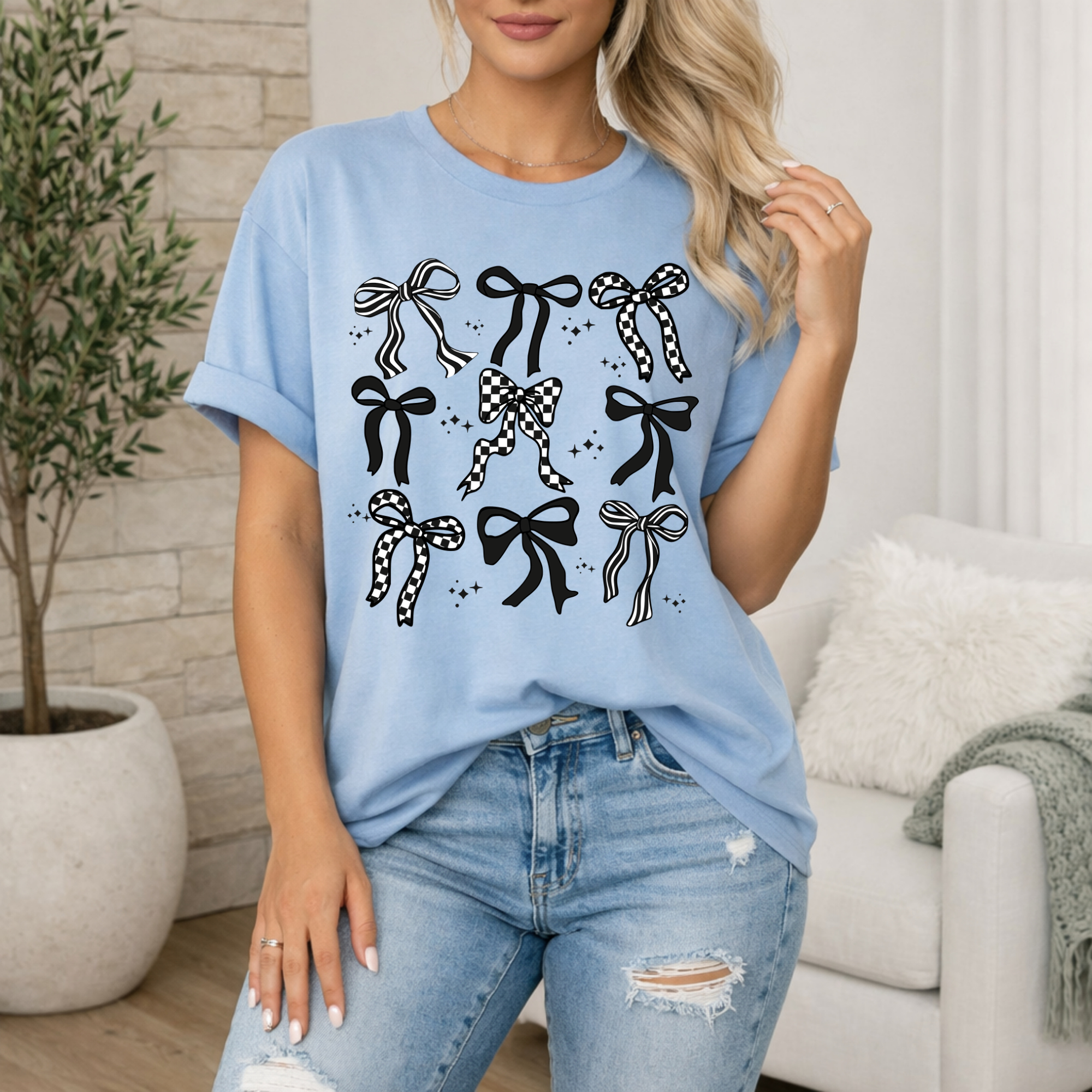 Black and White Bows Short Sleeve T-Shirt