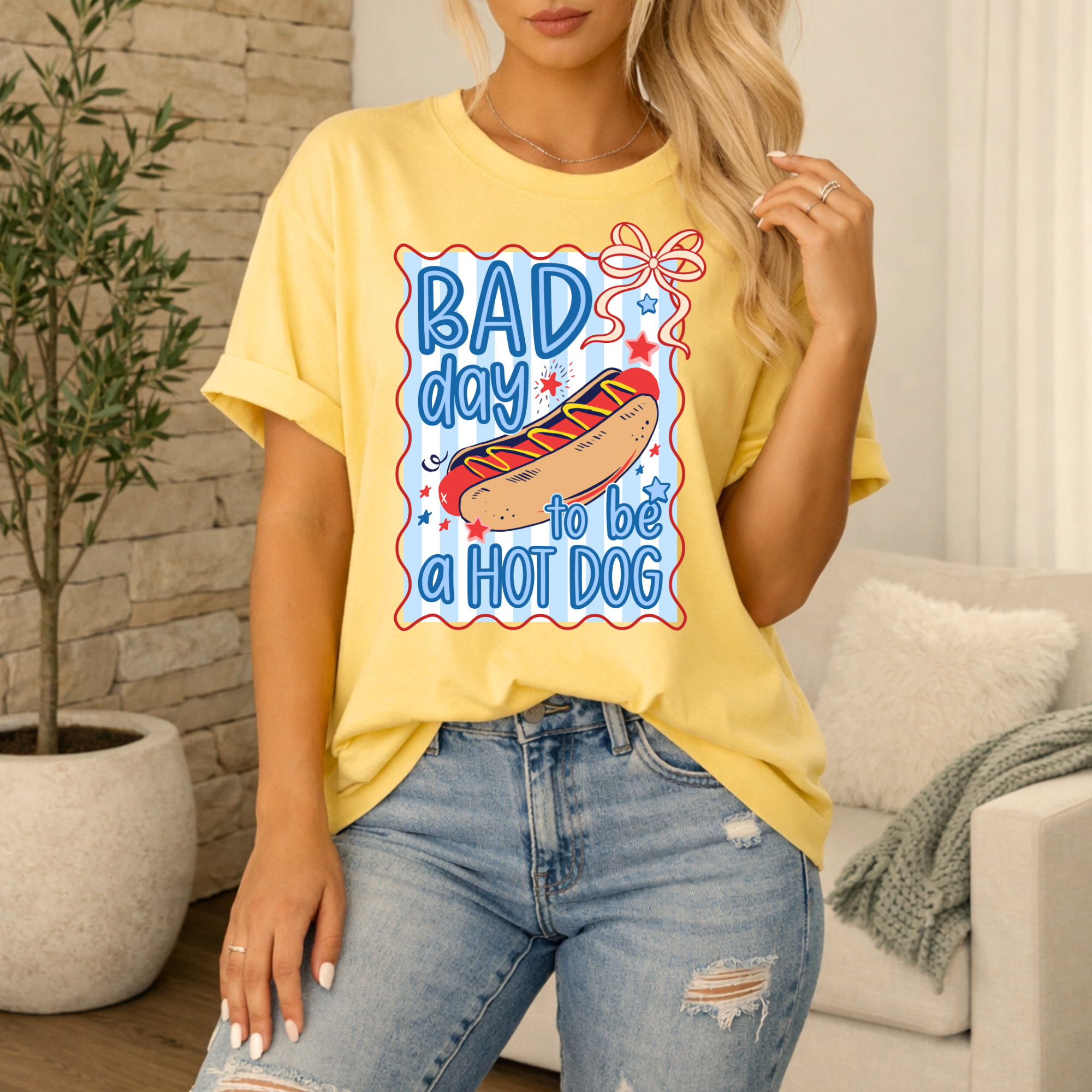 Colorful Hot Dog Short Sleeve T-Shirt